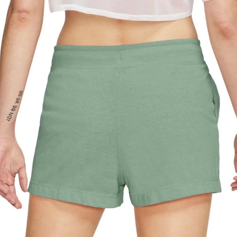 Nike Women's Sportswear Gym Vintage Shorts Size XXL